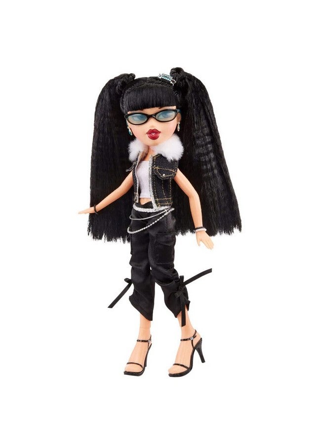 BRATZ Girls Nite Out 21St Birthday Edition Fashion Doll Jade - Image 1