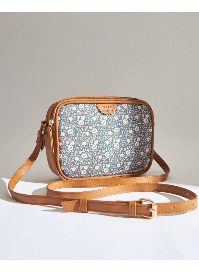 Chumbak TEAL BY CHUMBAK Floral Beds Women's Box Sling Bag - Grey, Grey Floral