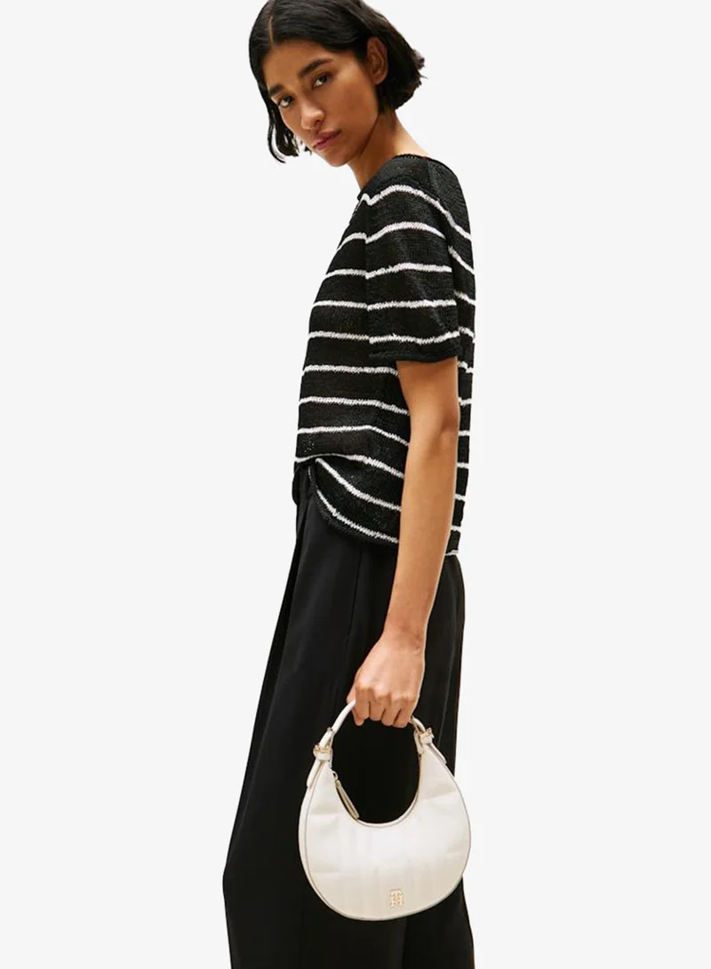 تومي هيلفيغر هوبو بسحاب وتفاصيل شعار