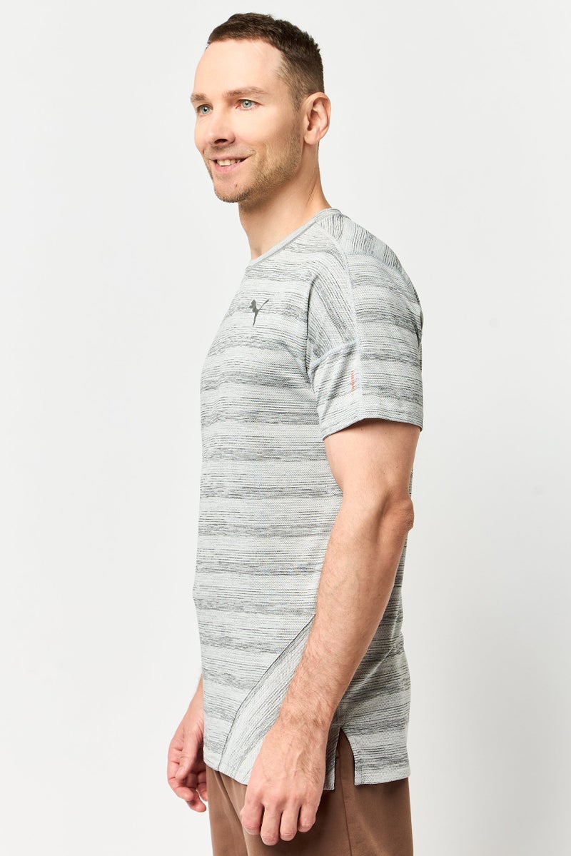 PUMA Men Sportswear Fit Short Sleeve Outdoor T-Shirt, Grey - Image 3