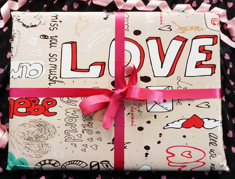 Xs and Os Valentine Special Printed Gift Wrapping Paper (With Satin Ribbon),Pack of 5 count,Multicolor - Image 4