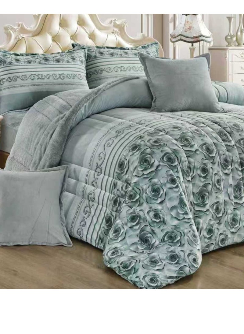 Moon Double-Sided Winter comforter, Velvet and Fur - 6-Piece Comforter Set (1 Comforter + 1 Elastic Mattress Protector + 4 Decorative Pillowcases) - Image 2
