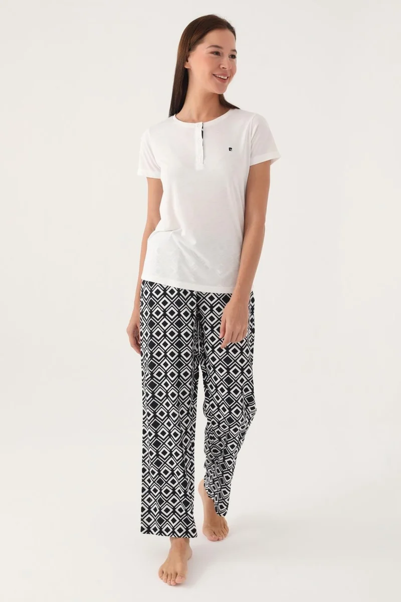 بيير كاردان Geometric Patterned Button Collar Summer Pajama Set