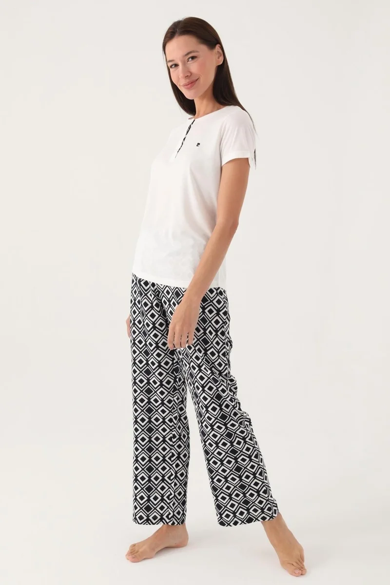 بيير كاردان Geometric Patterned Button Collar Summer Pajama Set