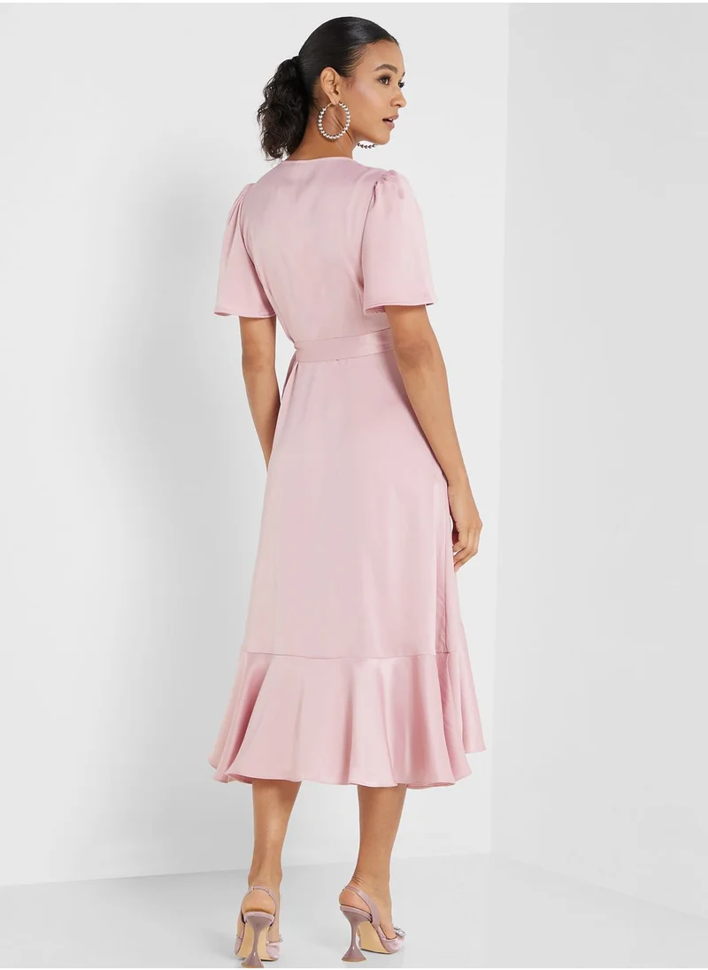 YAS V-Neck Tie Detail Dress