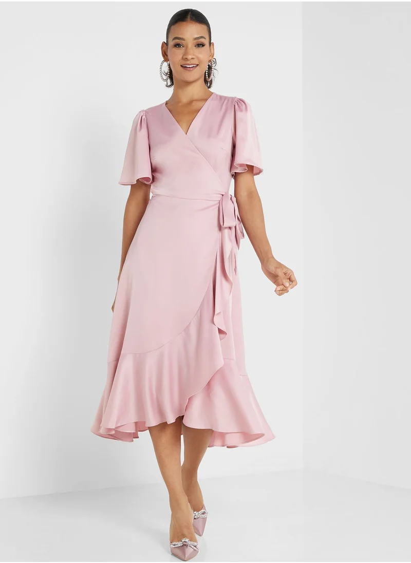 YAS V-Neck Tie Detail Dress