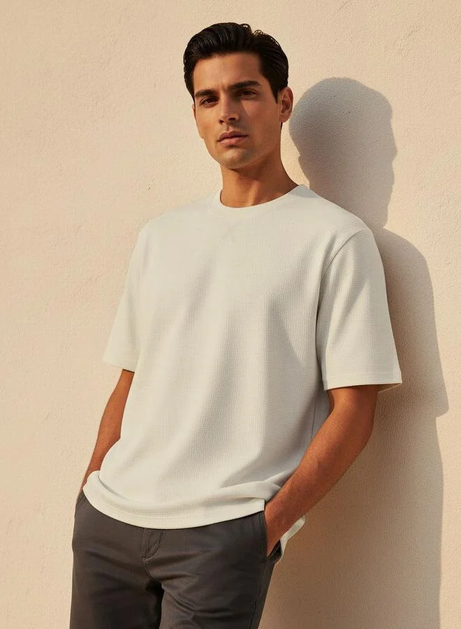 Splash FAV Men Relaxed Fit Crew Neck Short Sleeves Textured T shirt