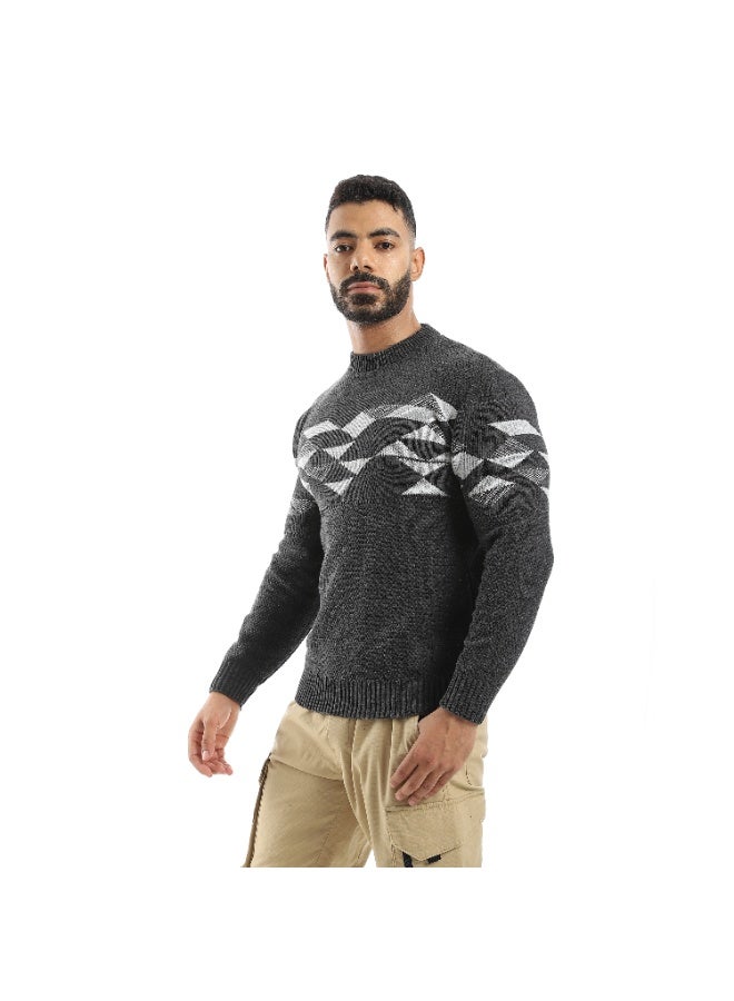 سيزار بلوفر صوف رجالي بنقش مثلثات علي الصدر - Image 2