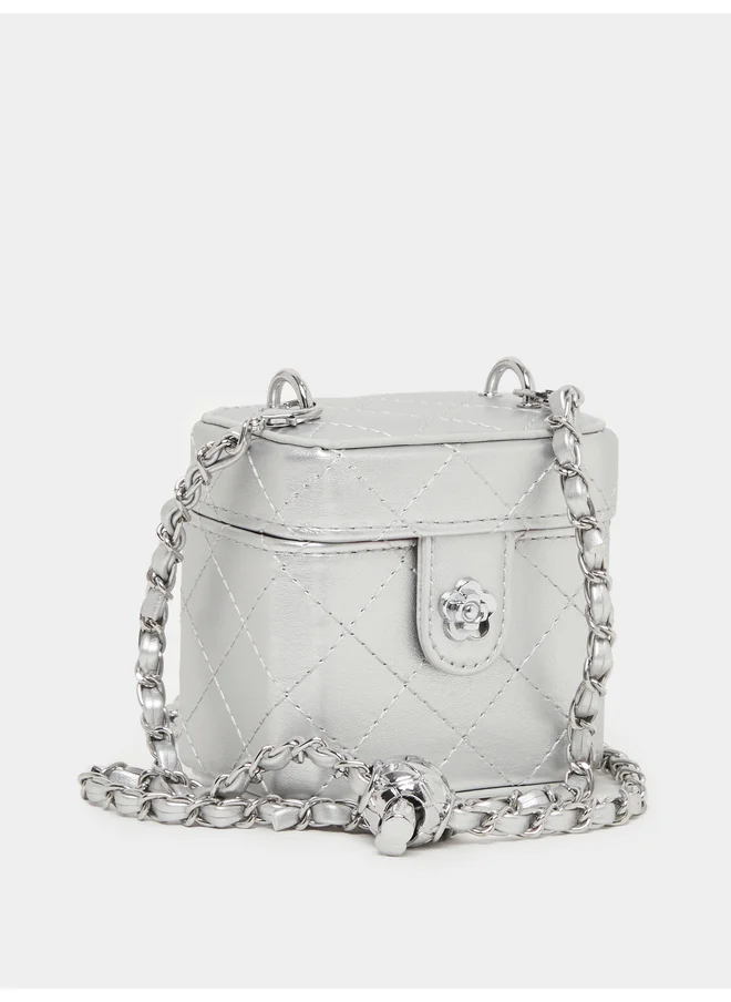 Styli Styli Silver Quilted Bucket Shoulder Bag
