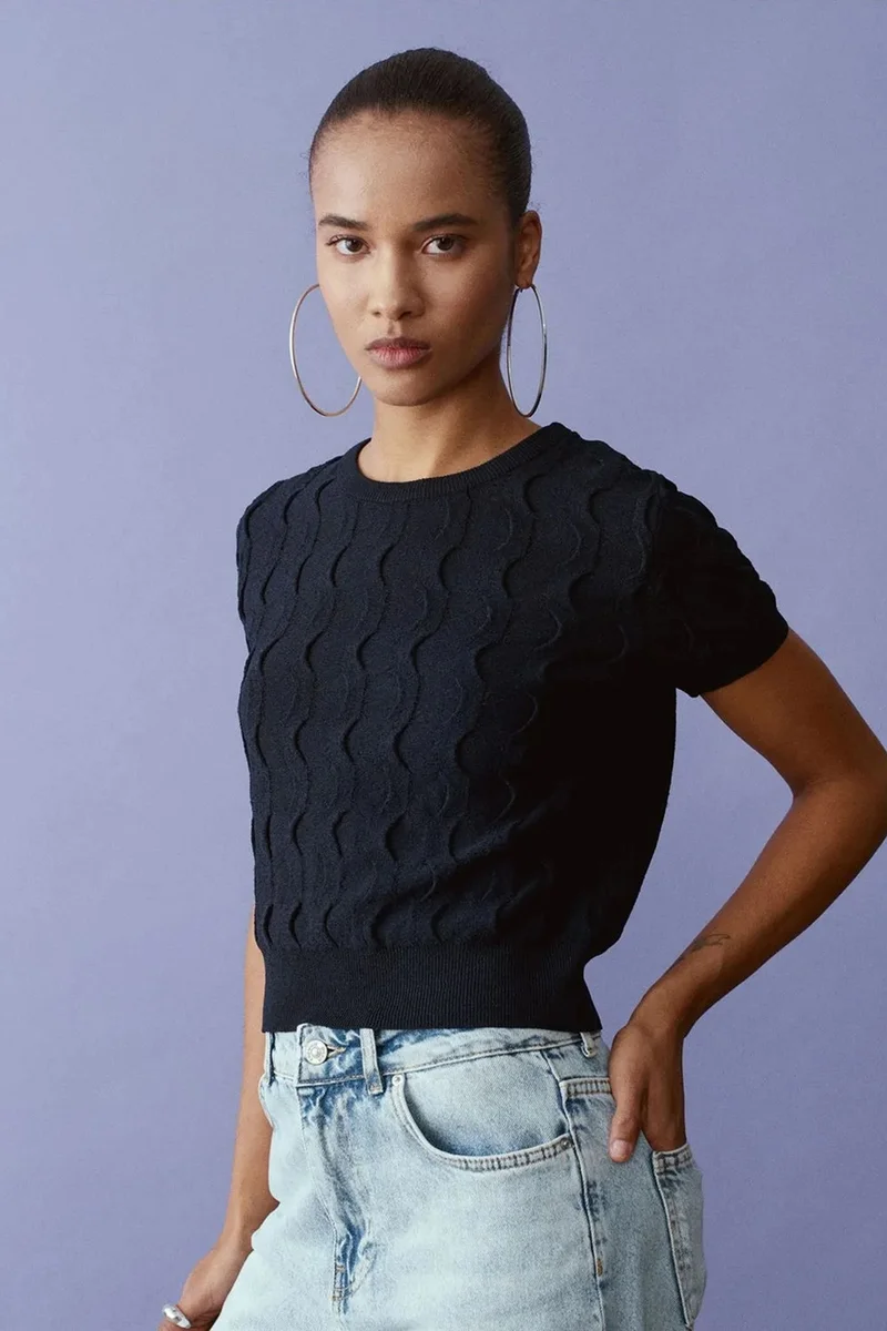 Dilvin Navy Blue DILVIN Textured Ribbed Crop Blouse for Women | Best Price UAE