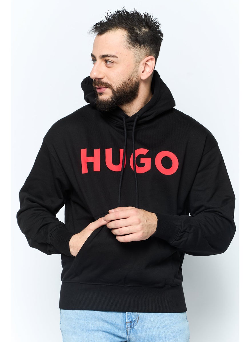 Men Brand Logo Long Sleeves Hooded Sweatshirt, Black - pzsku/ZC231589A6420554DBD65Z/45/_/1739455516/44f4a4cf-173a-45a9-b266-be5e567f43f7