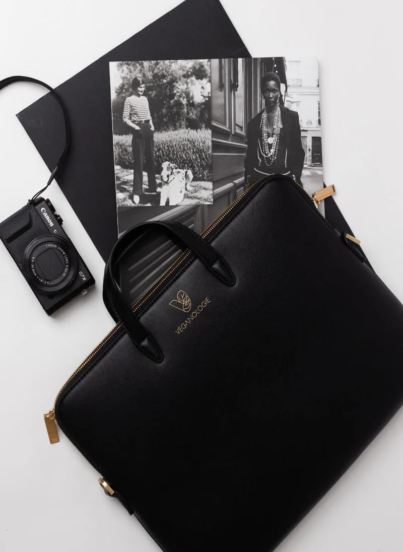 Veganologie Saturn Laptop Bag (16") in Onyx Made From 5 Bamboo Stems