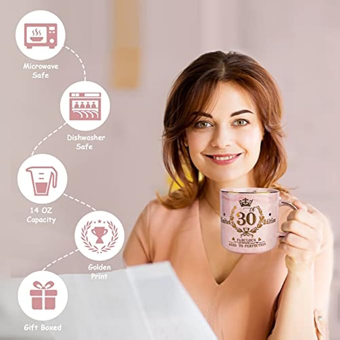 ALBISS هدايا عيد الميلاد الثلاثين للنساء، كوب عيد ميلاد رائع بطبعة محدودة سعة 14 أونصة مطبوع عليه شعار عيد الميلاد الثلاثين، هدايا عيد ميلاد عام 1994 لصديقة أو زوجة أو أخت أو زميلة عمل في سن الثلاثين، معبأ في صندوق هدايا جميل. - Image 4