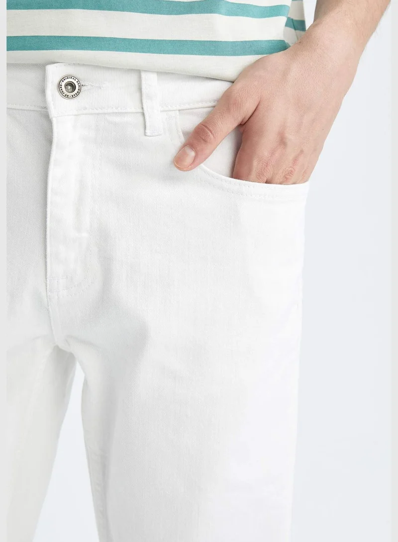 ديفاكتو Slim Fit Side Pockets Bermuda Shorts