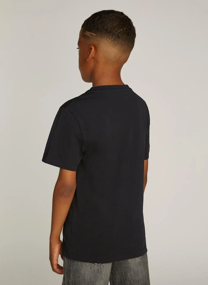 كالفن كلاين جينز Youth Gradient Flock Logo T-Shirt