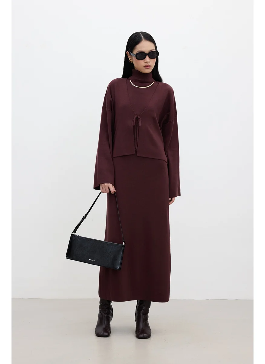مانوكا Sleeveless High Neck Knit Dress Burgundy