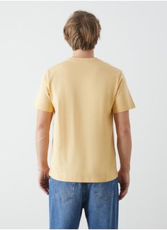 LC WAIKIKI Crew Neck Short Sleeve Printed Combed Cotton Men's T-shirt  - Image 4