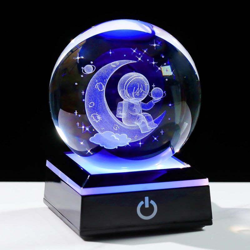 Qianwei 3D Astronaut Figure, Statue, Crystal Ball, 80 mm, Astronomy, Gifts, Solar System, Model, Decoration, Crystal Ball, Unique Gifts for Men, Him, Birthday, Father, Physics, - Image 1