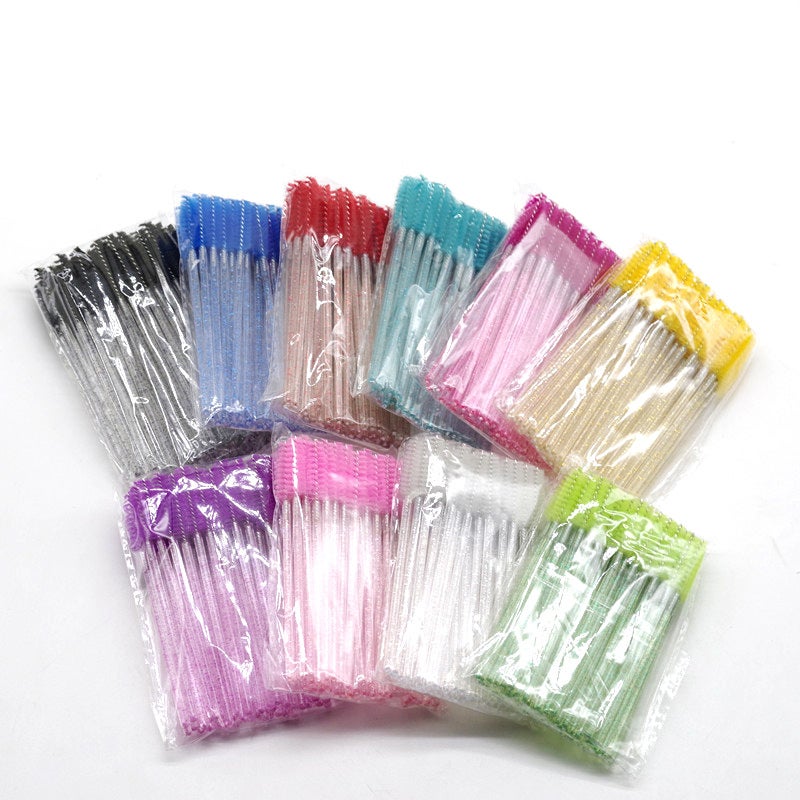 مشط رموش وحواجب ملون بقضيب كريستال، طقم 50 قطعة - Image 1