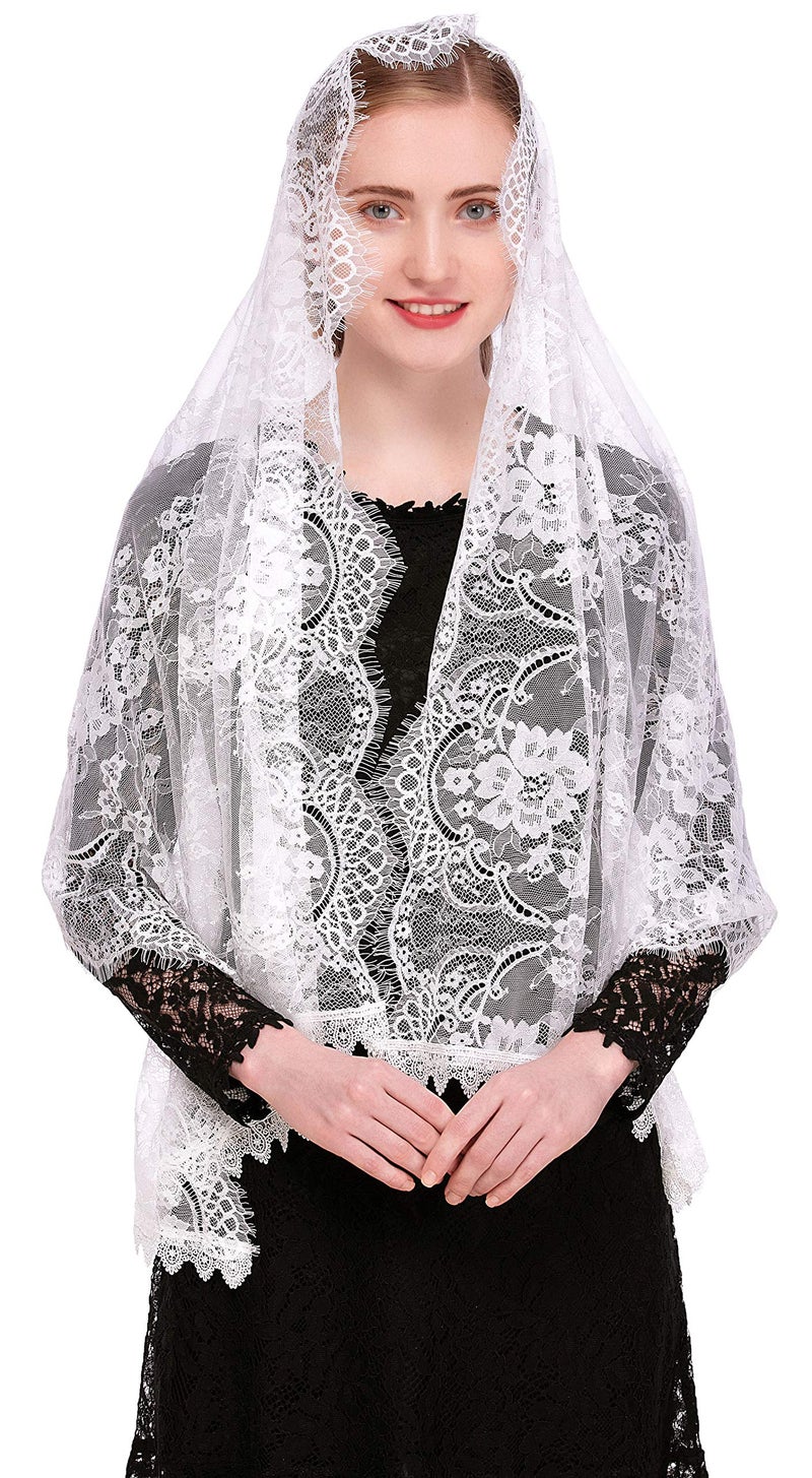 PAMOR Rectangular Chapel Veil Spanish Lace Floral Mantilla Veils Wrap Shawl Mass Head Covering (White) - Image 1