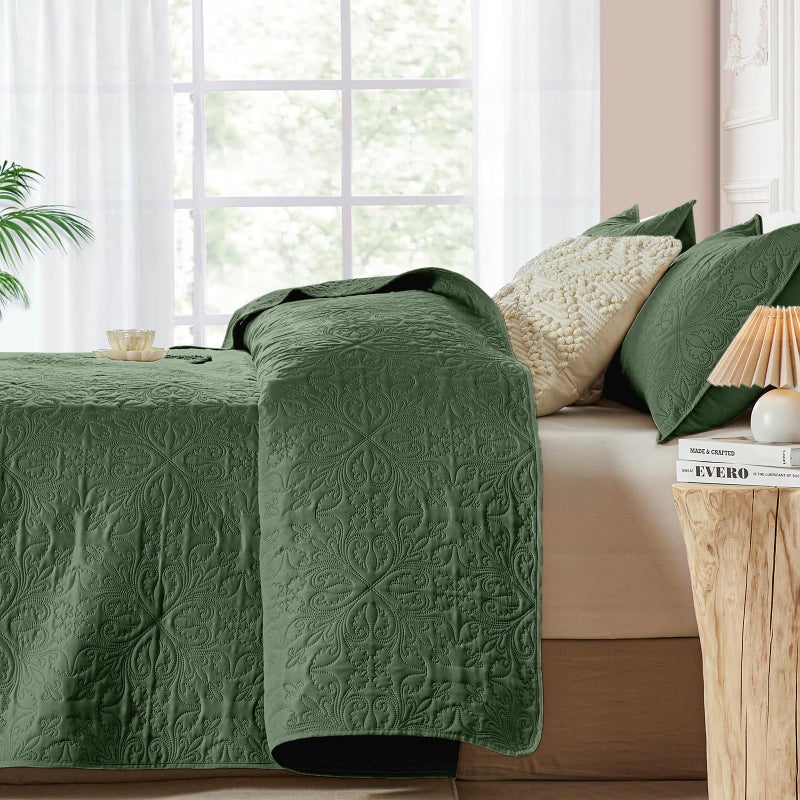 akkialla akkialla Full Queen Quilt Bedding Set for All Seasons Lightweight Olive Green Bedspreads Queen Size Modern Style Microfiber Soft Floral Pattern Coverlet Set(1 Quilt 2 Pillow Shams)  - Image 3