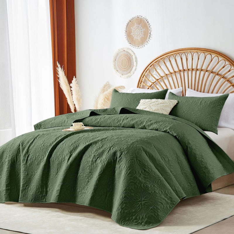 akkialla akkialla Full Queen Quilt Bedding Set for All Seasons Lightweight Olive Green Bedspreads Queen Size Modern Style Microfiber Soft Floral Pattern Coverlet Set(1 Quilt 2 Pillow Shams)  - Image 2