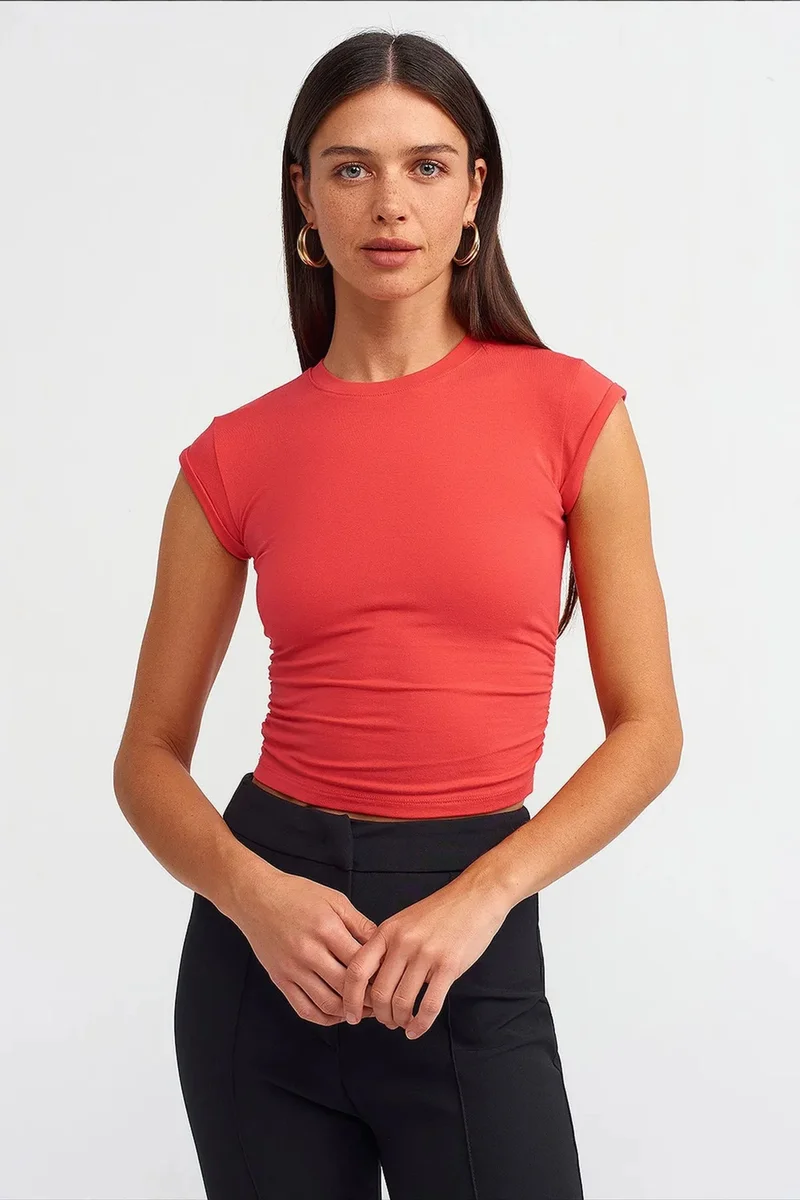 DILVIN Women's Sleeveless Crop T-shirt