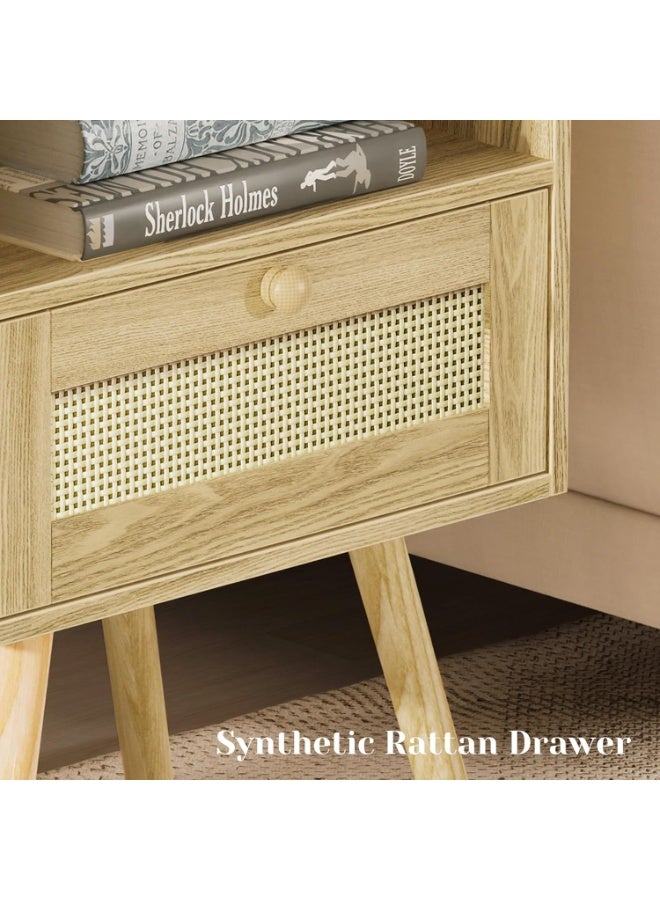 تشولوفز طاولة جانبية مزينة بنقوش من الخيزران الصناعي مع درج زخرفي، طاولة جانبية بنمط الخيزران مع أرجل من الخشب الصلب، طاولة سرير مفتوحة للتخزين - مثالية لغرف النوم وغرف المعيشة والمهاجع - Image 4