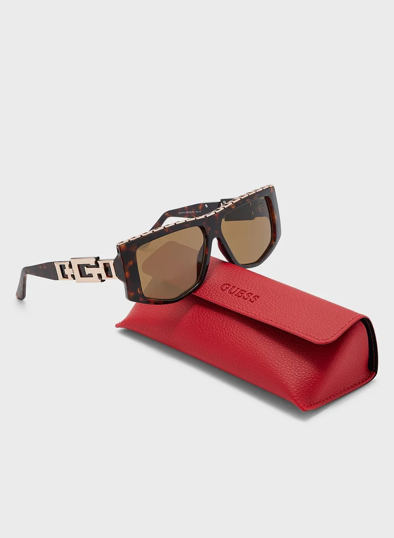 GUESS Vintage Frames Shape Sunglasses