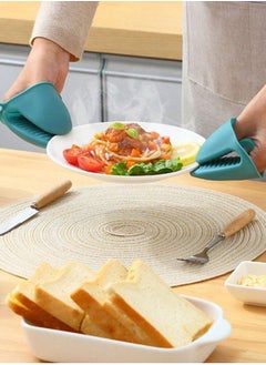 Generic "Soft Silicone Heat-Resistant Gloves for Kitchen – 2 Pieces – For Cooking, Baking, BBQ, and Holding Hot Dishes – Oven Mitts, Heatproof Kitchen Gloves (Multiple Colors)"  - Image 3