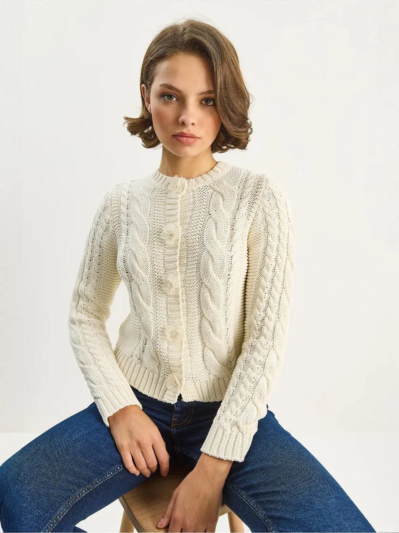Bianco Lucci LUCCI Hair Braid Pattern Cardigan