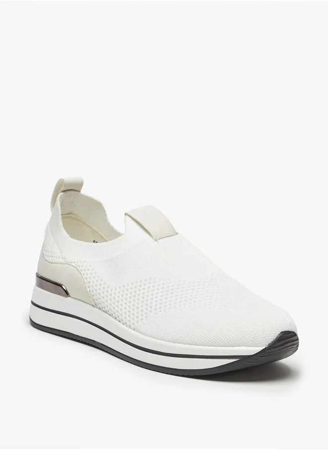 سيليست Women Textured Slip On Sneakers