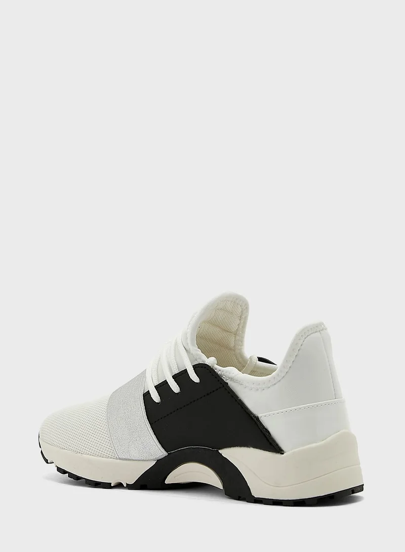Ginger Elastic Detail Lace Up Sneaker