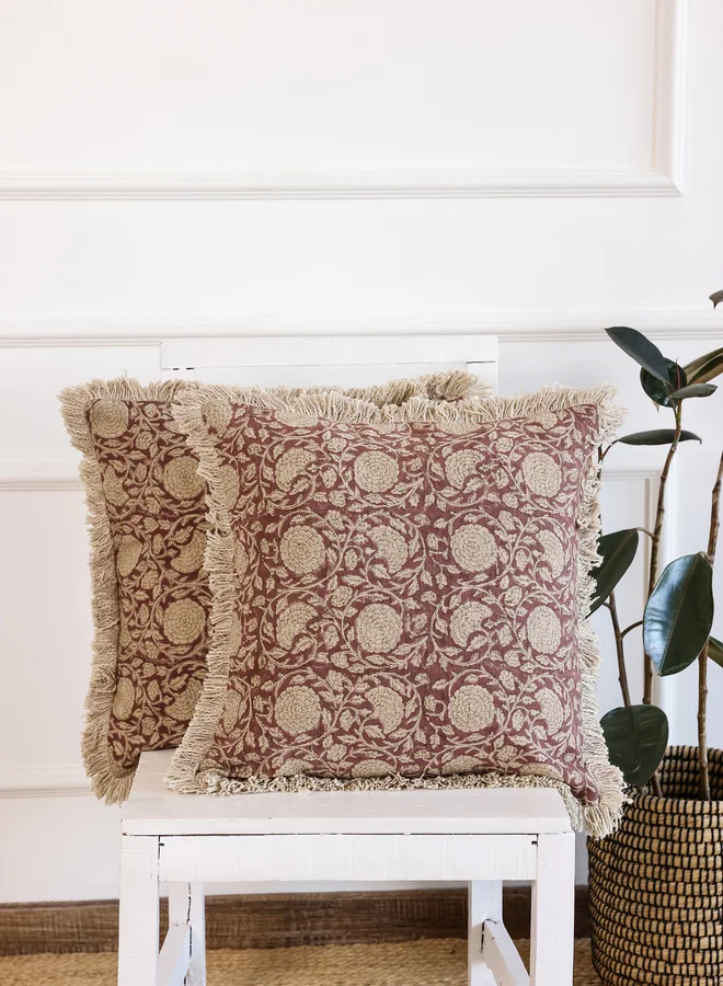 سانسكريتي هومز sanskrutihomes Floral Velvet Cushion Cover - 45x45cm