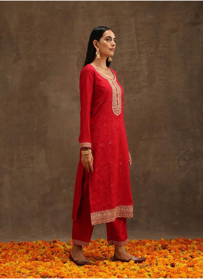 Libas Silk Embroidered Kurta and Solid Trousers with Embroidered Dupatta Set by Styli  - Image 3