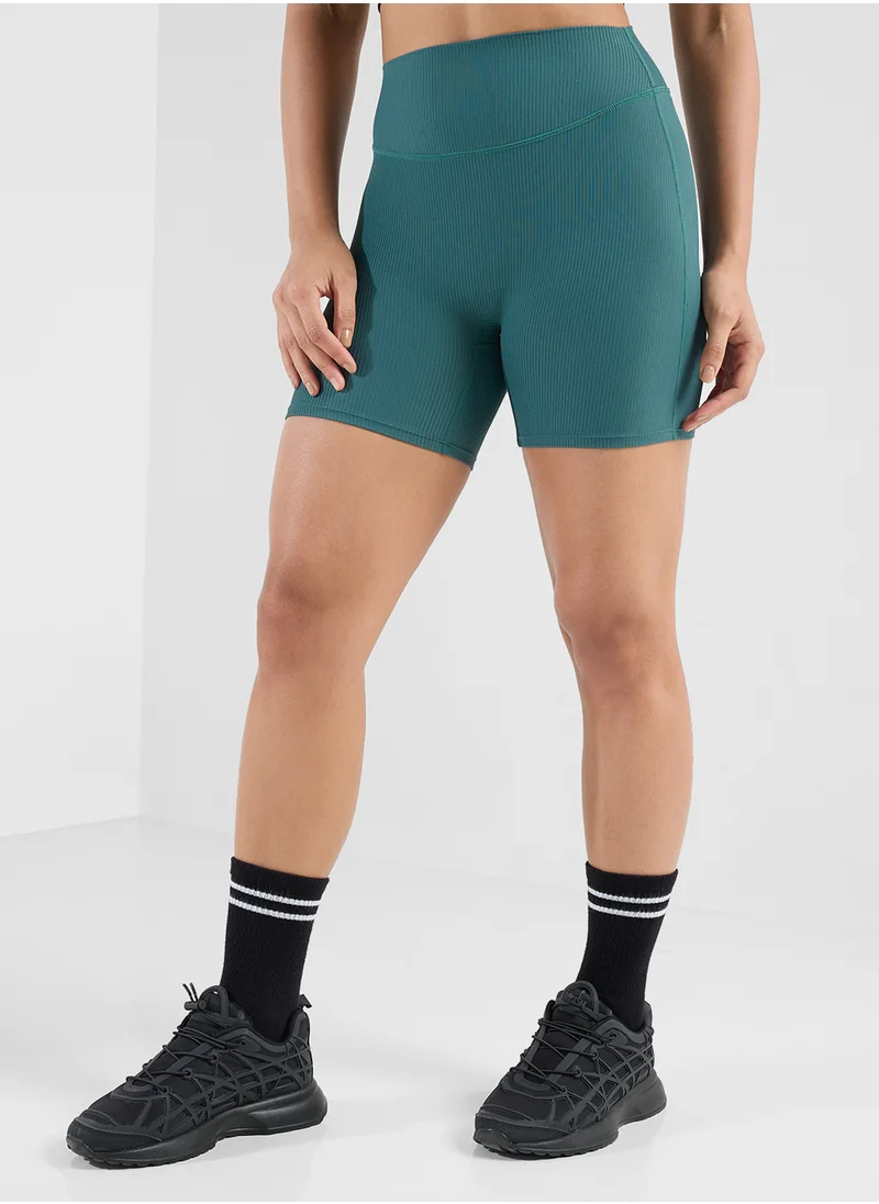 فورورد High Rise Sculpting Shorts