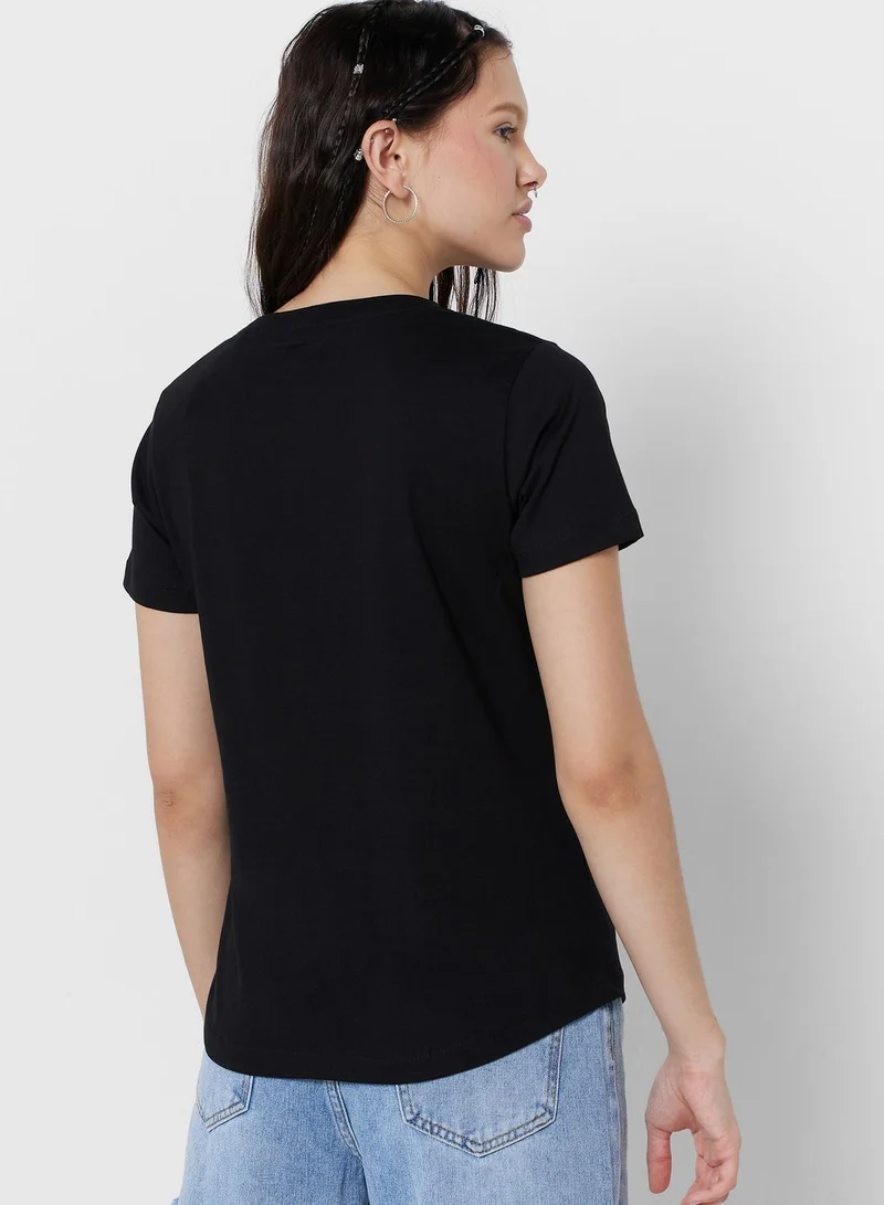 Ginger Regular Fit Graphic T-Shirt