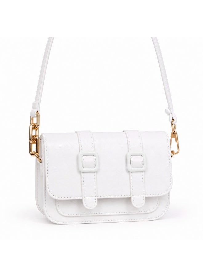 Stylish small women's crossbody bag – a modern leather for everyday and evening use - Image 4