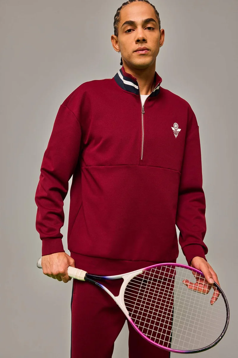 ديفاكتو Boxy Fit High Neck Sports Sweatshirt
