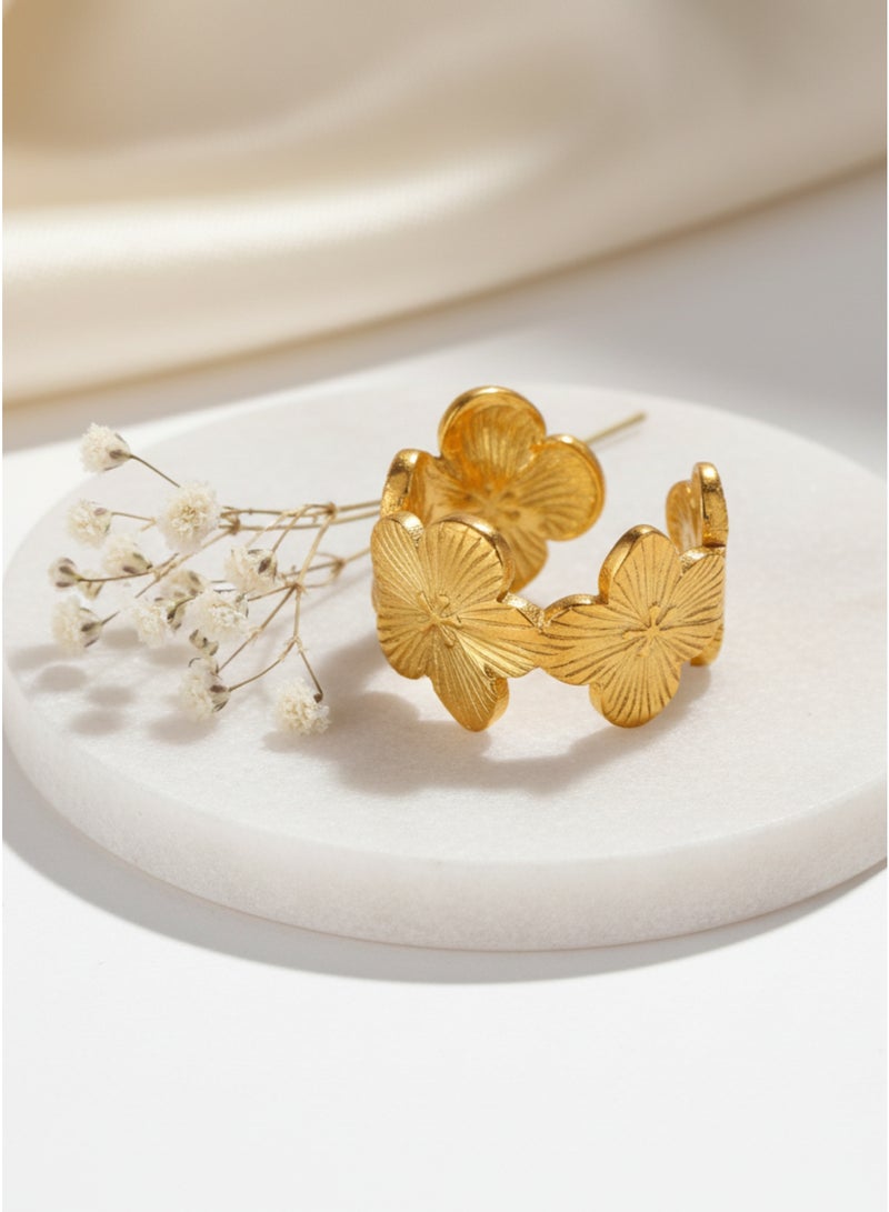 خاتم قابل للتعديل على شكل زهرة صغيرة خاتم فاخر مطلي بالذهب عيار 18 قيراطًا من الفولاذ المقاوم للصدأ إكسسوارات مجوهرات هدية للحفلات - Image 2