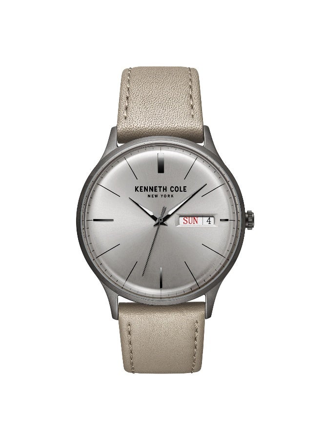 Kenneth Cole New York ساعة أنالوج للرجال بقرص بني فاتح وحزام جلد بني فاتح بتصميم كلاسيكي حديث - 43 مم - Image 1