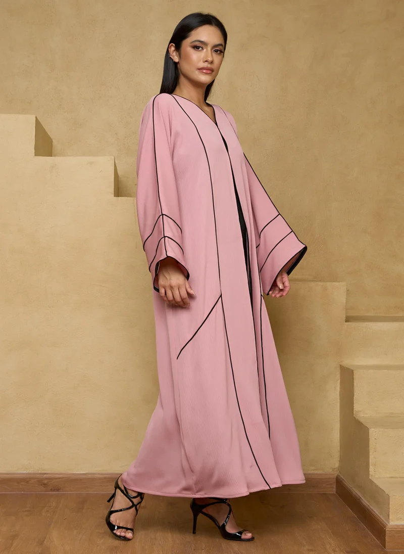 كوتور لابس Pink with Black Contrast Abaya with Sheila