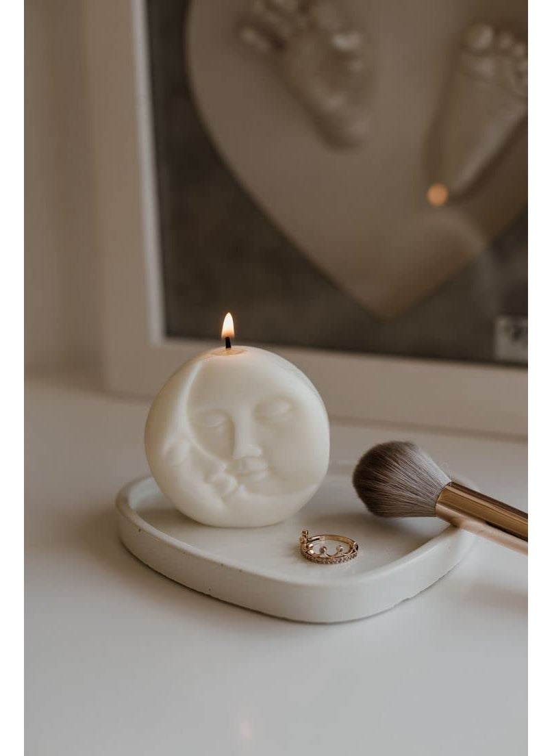 Polaris Fox Polaris Fox Lunar Moon Face Scented Candle 85g White  - Image 2