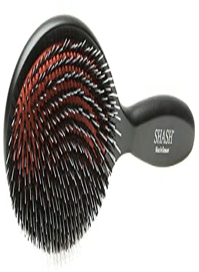 SHASH في ألمانيا - فرشاة من شعيرات الخنزير النايلون مناسبة للشعر العادي إلى الكثيف - تفكك الشعر بلطف، دون شد أو تشققات - تطرّى وتحسن ملمس الشعر، تنشط فروة الرأس (متوسطة) - Image 4