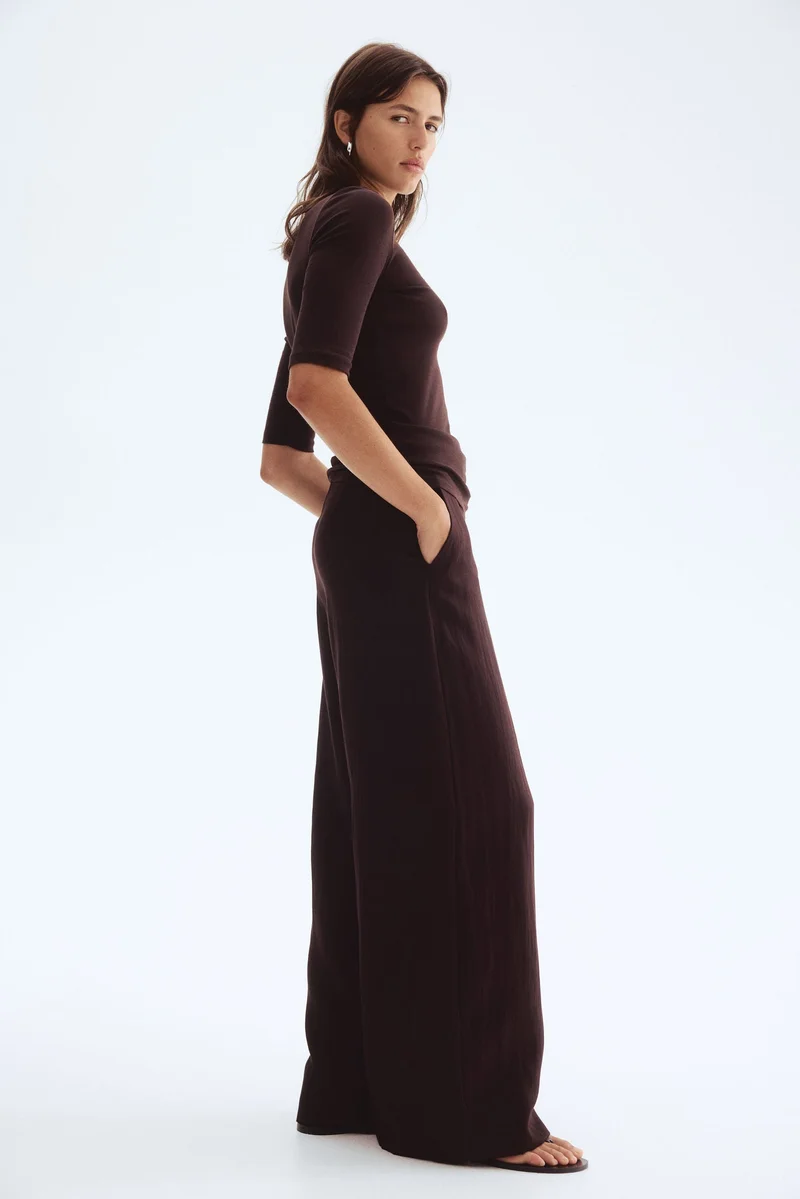 اتش اند ام بنطلون واسع الساق من نسيج التويل