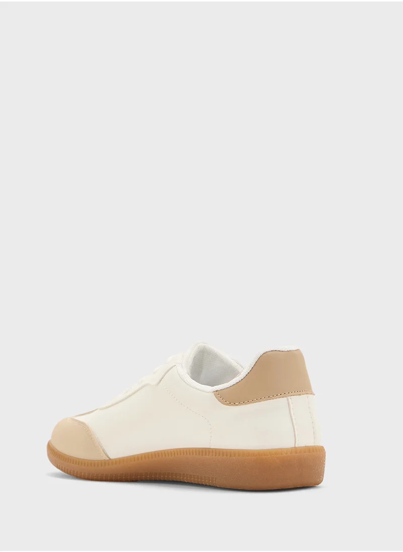 Andarina Ladies Stripe Sneaker