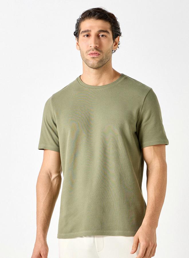 ايكونيك تيشيرت محبوك بارز الملمس بأكمام قصيرة من آيكونيك - Image 1