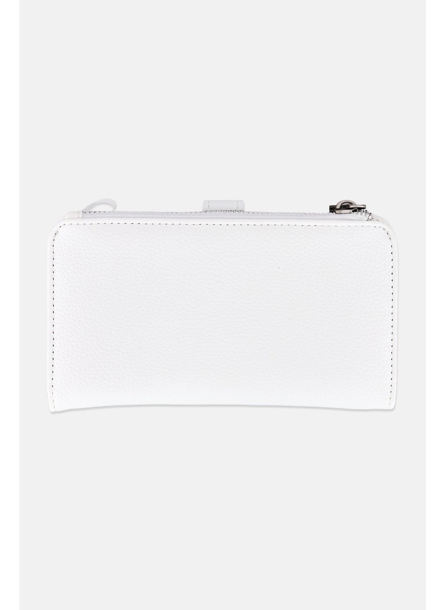 French Connection Women Brand Logo Pen Pebble ID Fold And Zipper Wallet, White  - Image 2