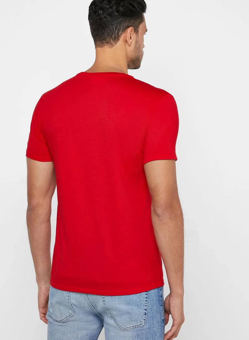 LACOSTE Essential V-Neck  T-shirt