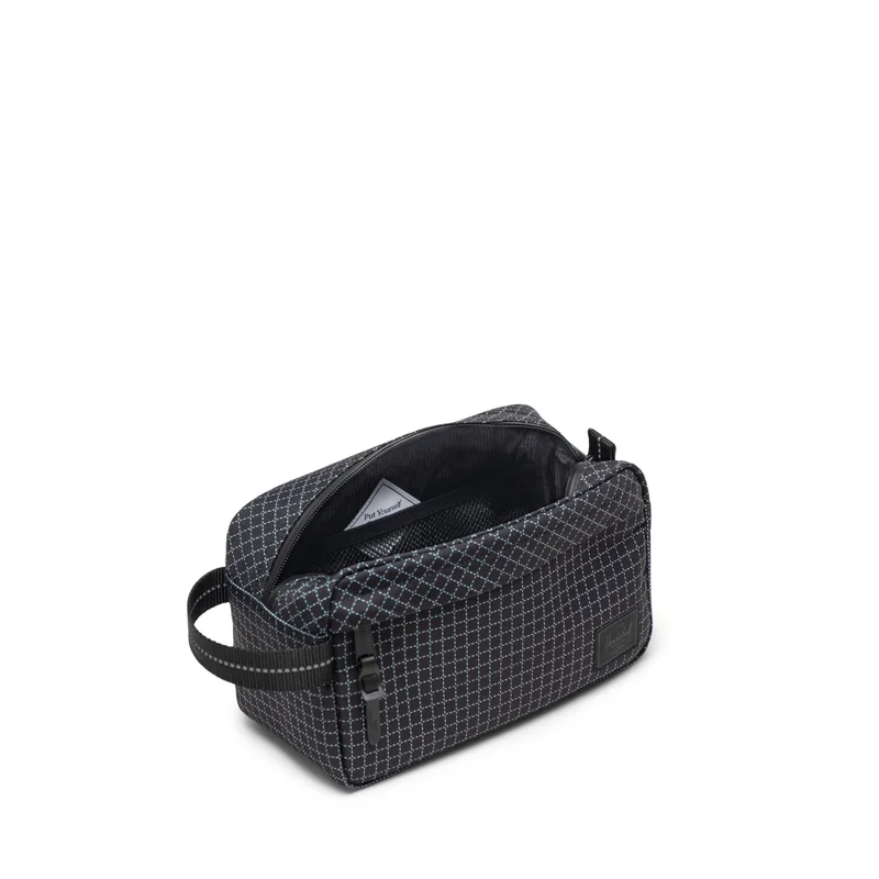 Herschel Chapter Travel Kit